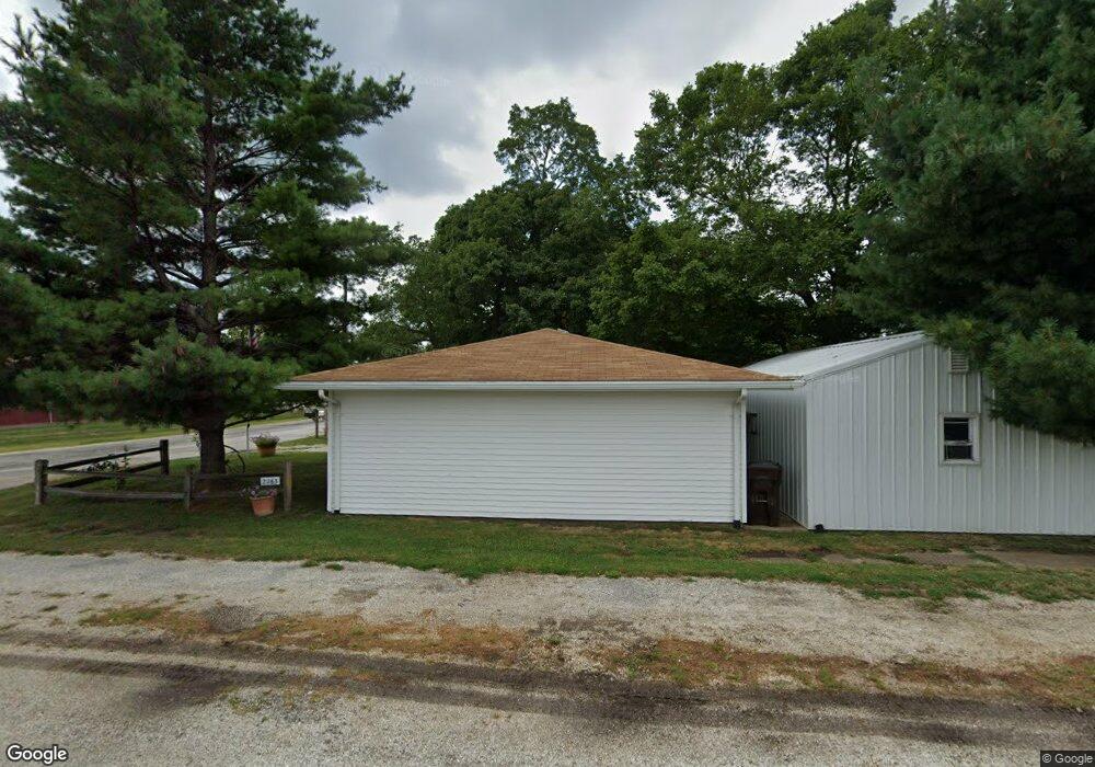 2263 Railroad St, Jacksonville, IL 62650 - photo 1