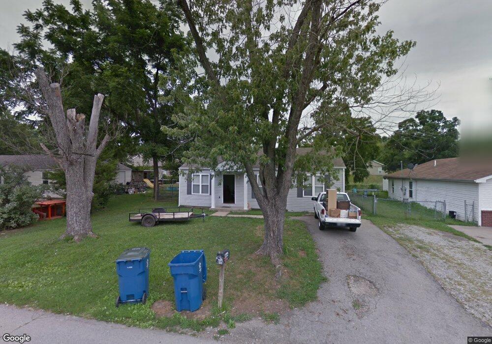 1664 Doubet Rd, Farmington, MO 63640 - photo 1