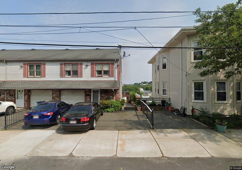 81 Campbell Ave, Revere, MA 02151 - photo 1