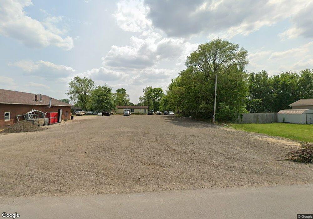 401 E Wabash Ave, Nappanee, IN 46550 - photo 1