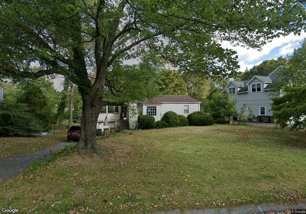 169 Minivale Rd, Stamford, CT 06907 - photo 1