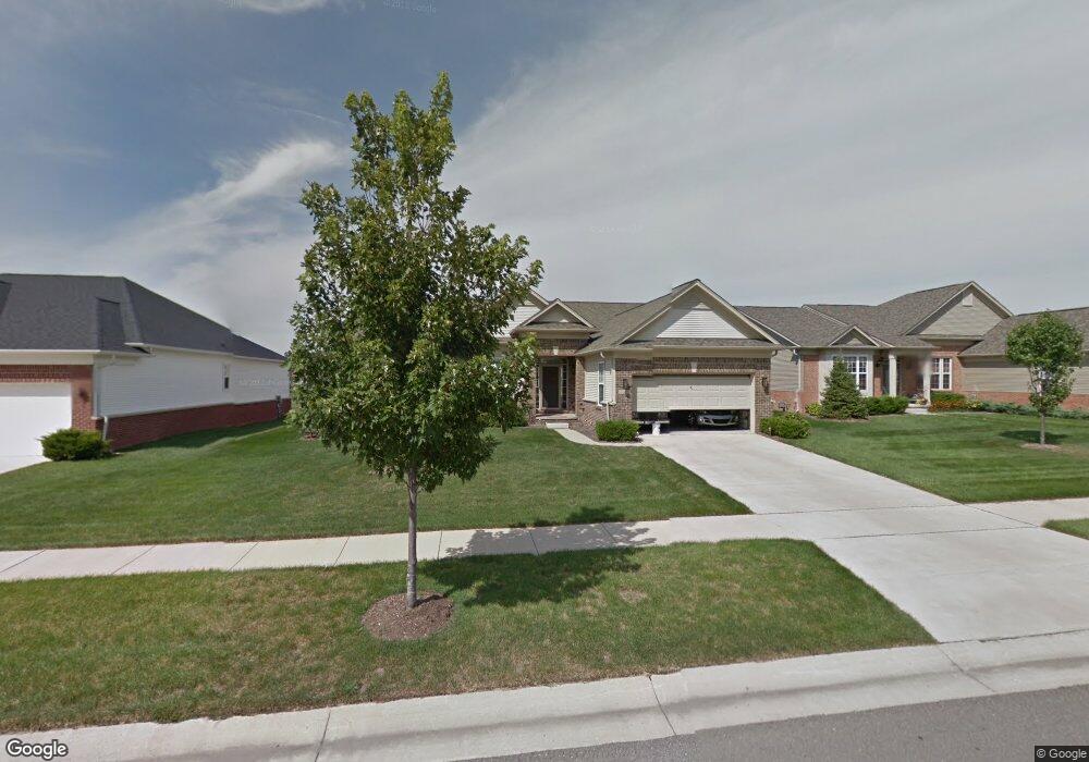 24189 Grand Traverse Ave unit 92, Flat Rock, MI 48134 - photo 1