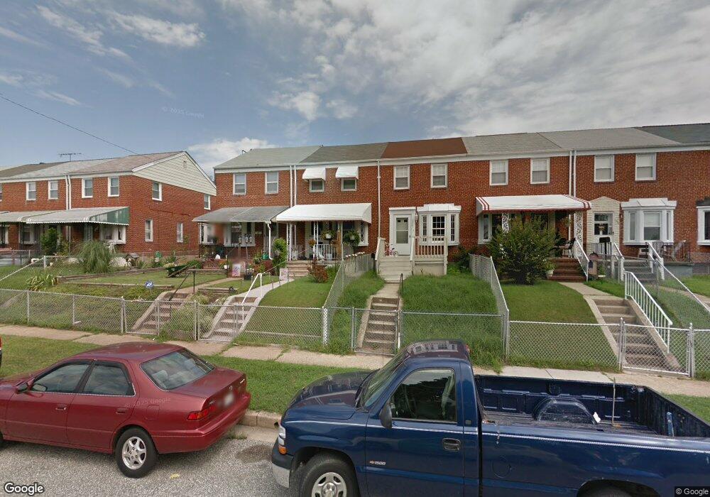 1044 Middlesex Rd, Essex, MD 21221 - photo 1