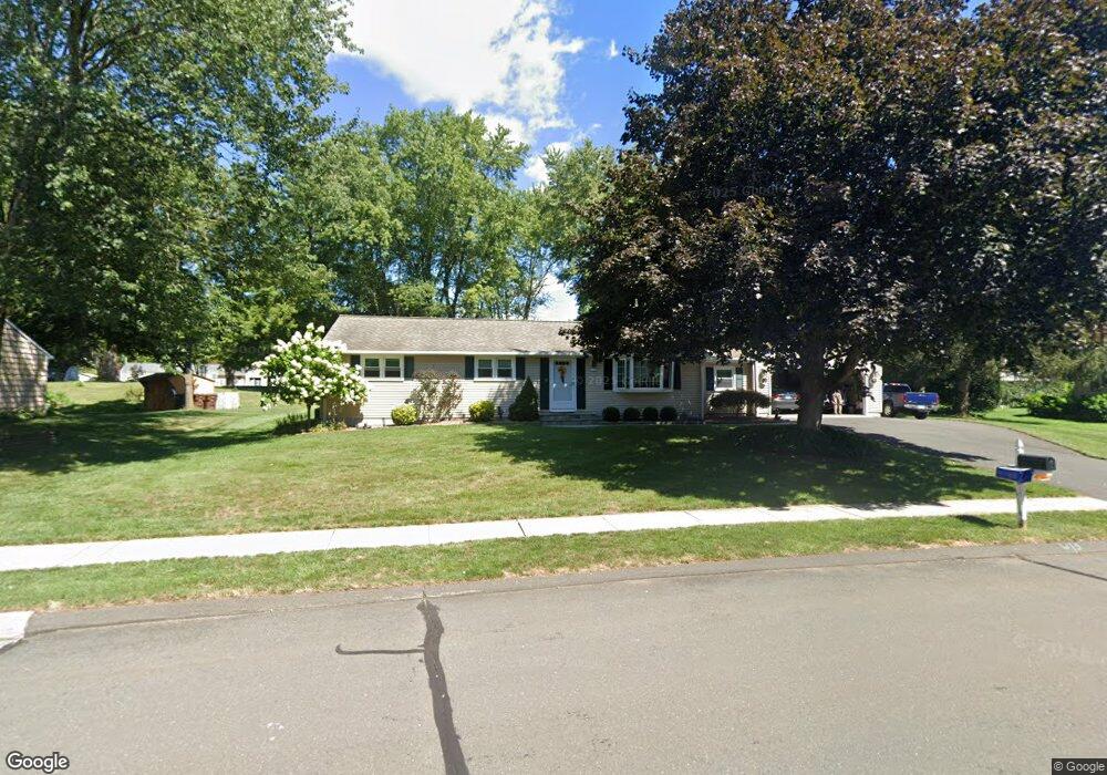 19 Cleveland St, Enfield, CT 06082 - photo 1