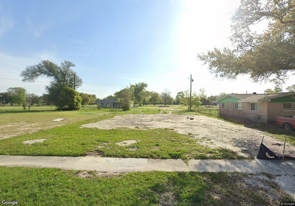 2713 General Moore Ave, Lake Charles, LA 70615 - photo 1