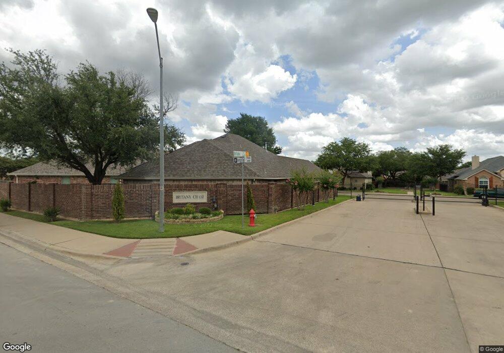 2688 Britany Cir, Bedford, TX 76022 - photo 1