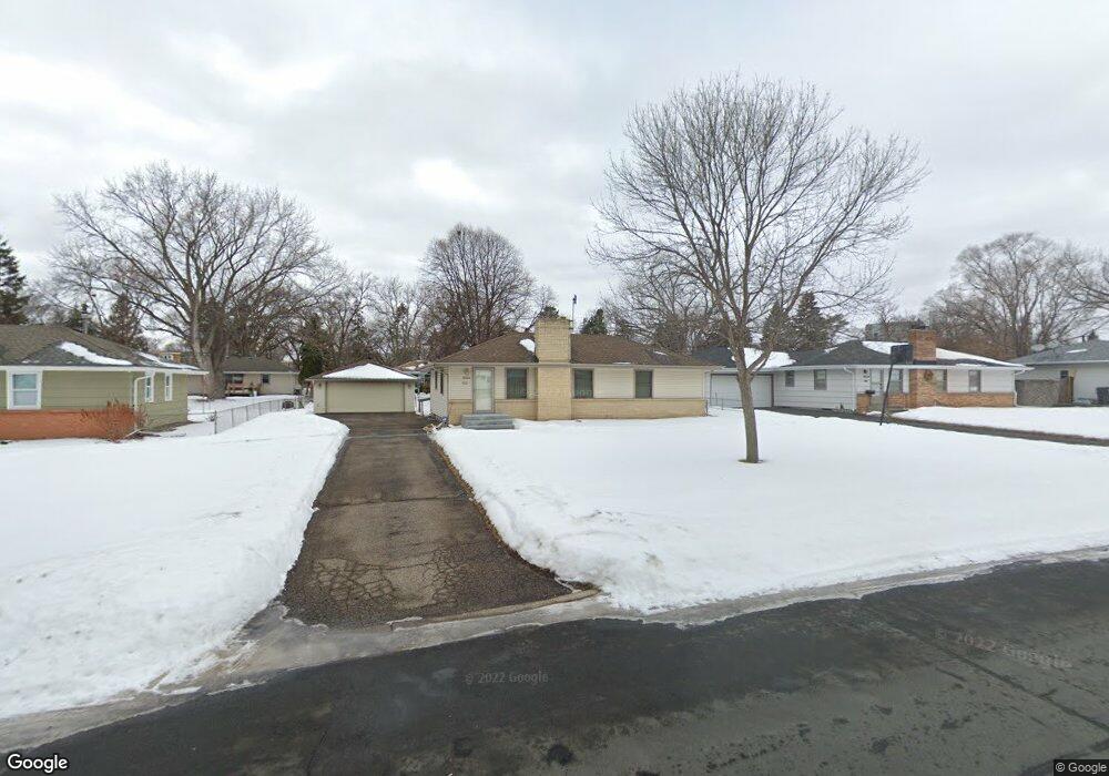 8400 Emerson Ave S, Bloomington, MN 55420 - photo 1