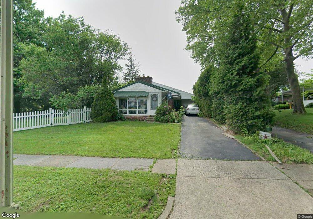 2 Northfield Rd, Reading, PA 19609 - photo 1
