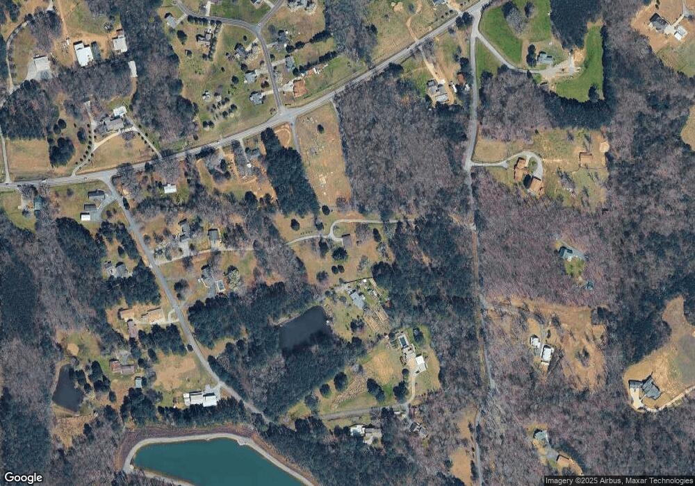 1019 Lance Rd NE, Calhoun, GA 30701 - photo 1