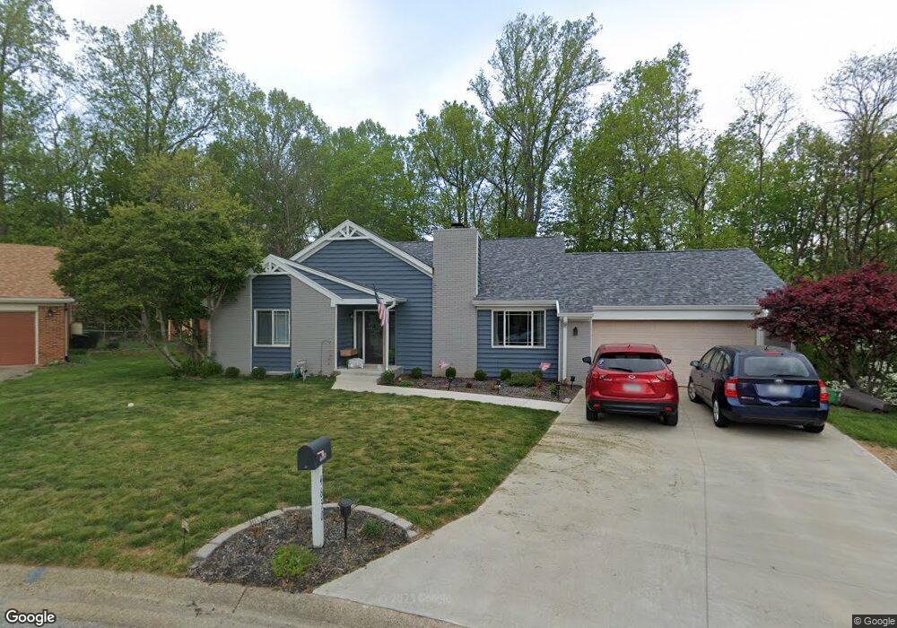 4630 Shadyview Dr, Floyds Knobs, IN 47119 - photo 1