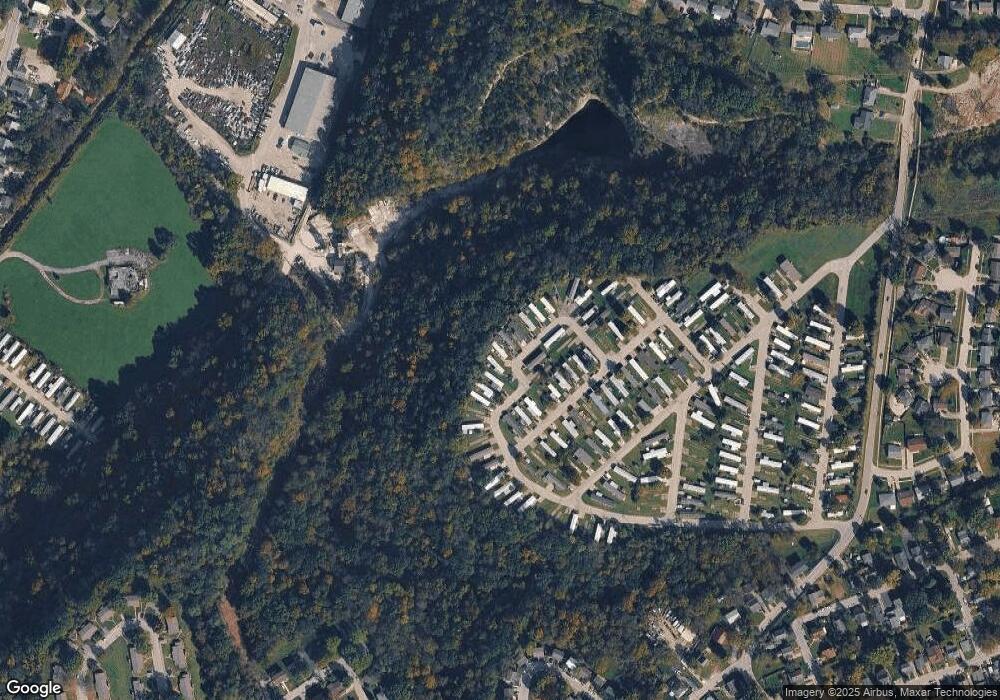 338 Debbie Dr, Frankfort, KY 40601 - photo 1