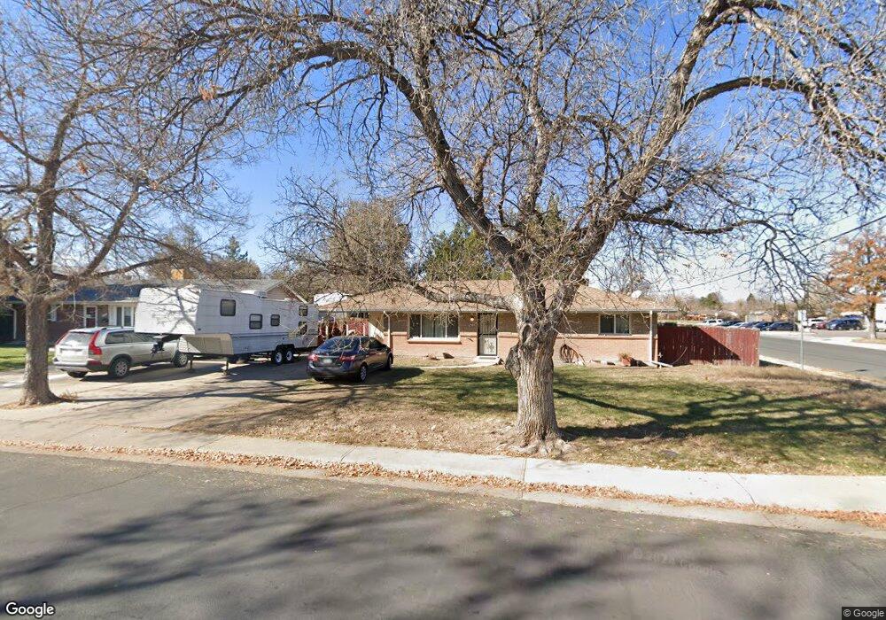 471 Lansing St, Aurora, CO 80010 - photo 1