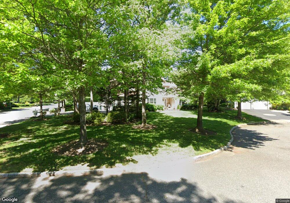 1 Cedar Ct, ComMacK, NY 11725 - photo 1
