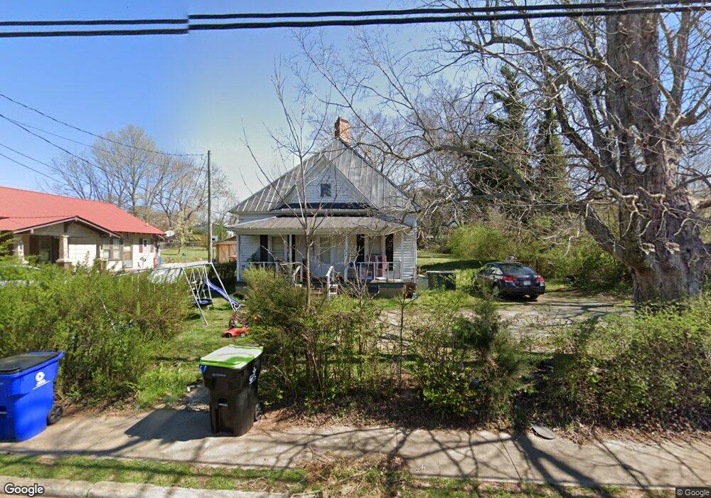 514 N Chatham Ave, Siler City, NC 27344 - photo 1