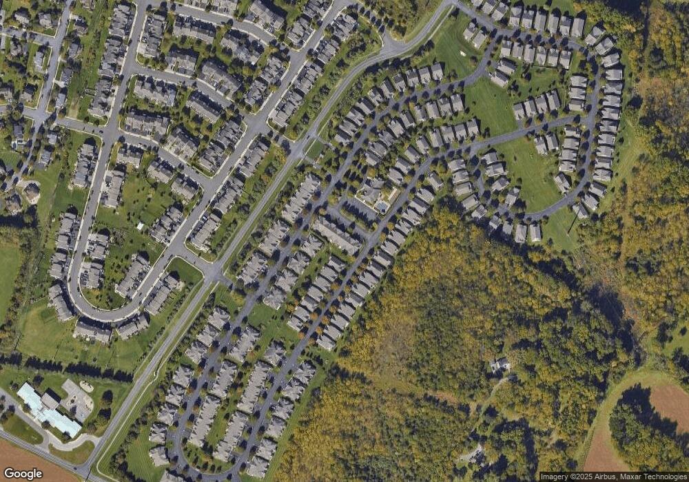 5229 Garden View Ln, Macungie, PA 18062 - photo 1