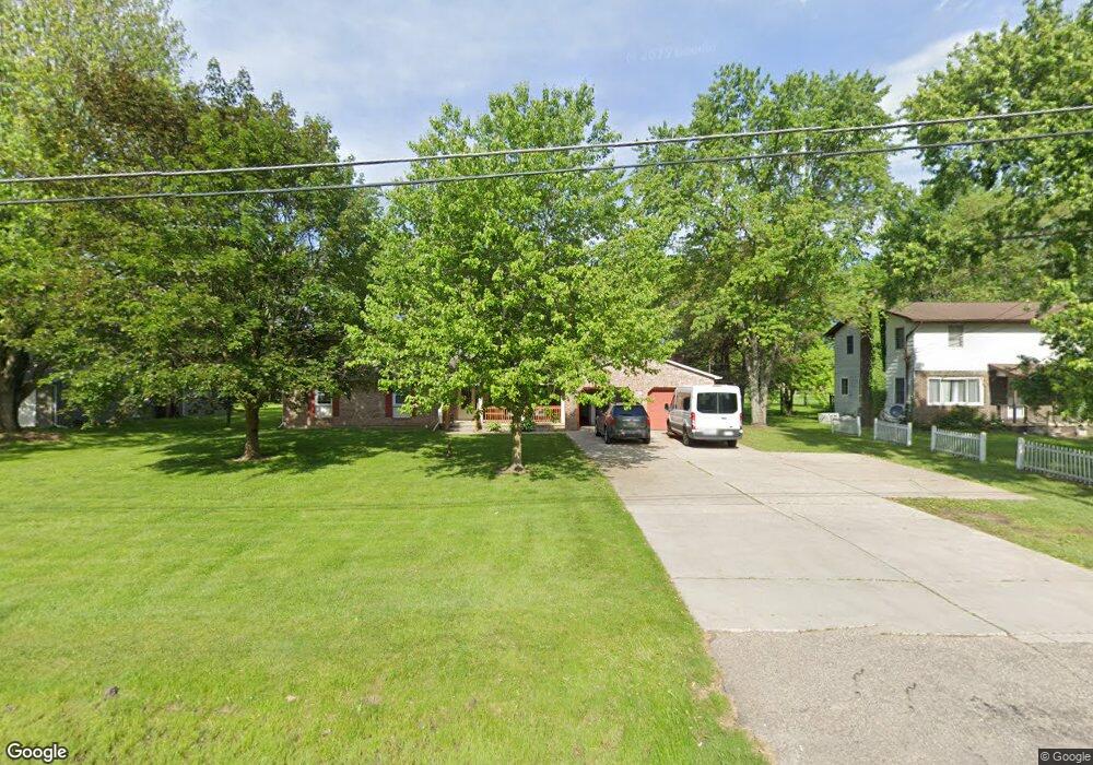 12481 N Linden Rd, Clio, MI 48420 - photo 1