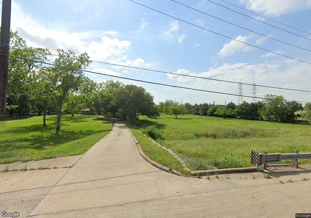 227 Fm 723 Rd unit A, Rosenberg, TX 77471 - photo 1