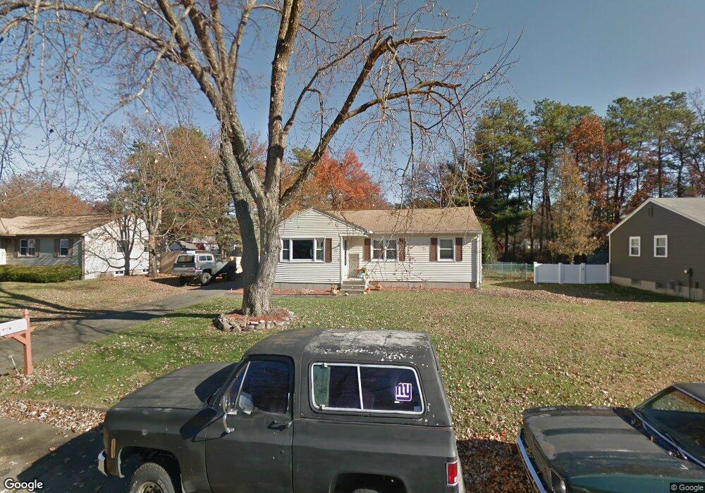 41 Morin Dr, Easthampton, MA 01027 - photo 1