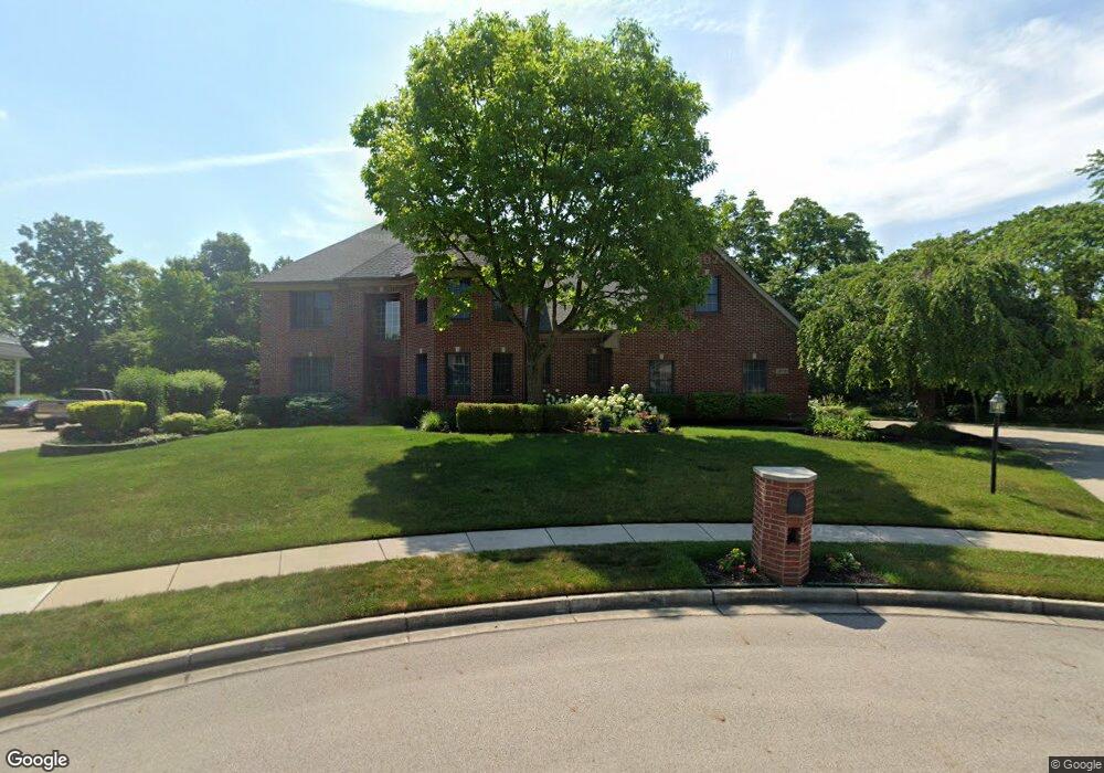 1372 Leaf Tree Ln, Vandalia, OH 45377 - photo 1