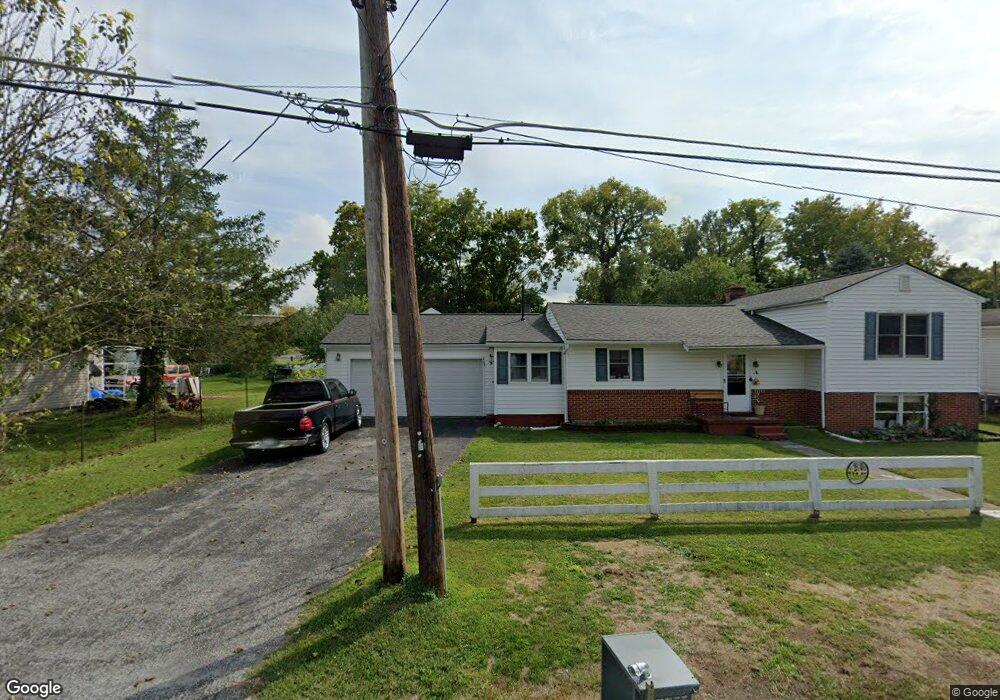 403 W 4th Ave, Ranson, WV 25438 - photo 1