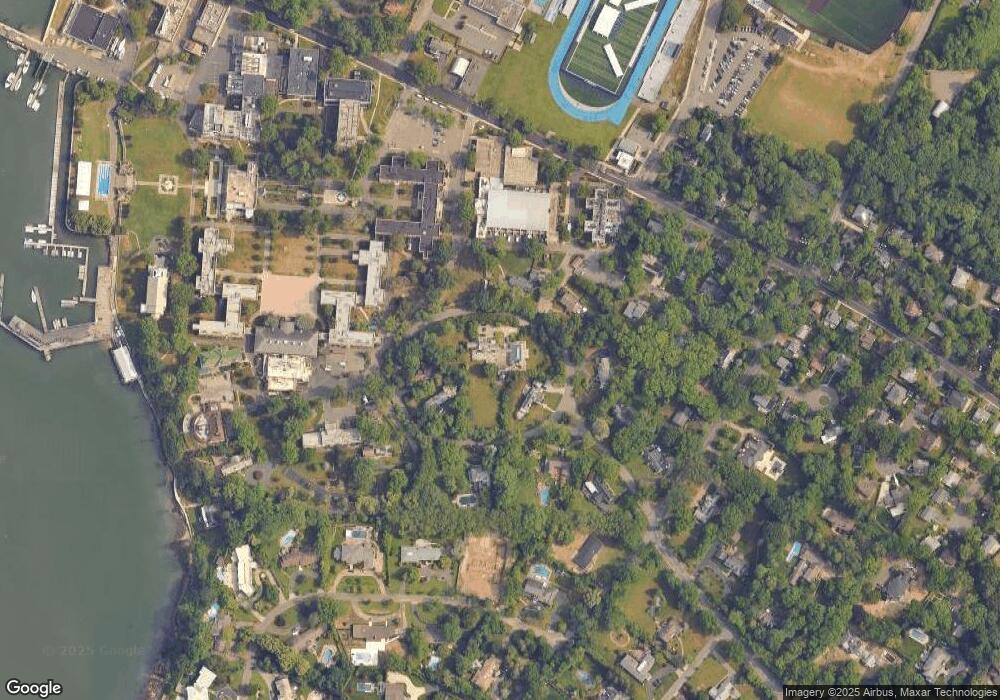 12 Grenwolde Dr, Great Neck, NY 11024 - photo 1