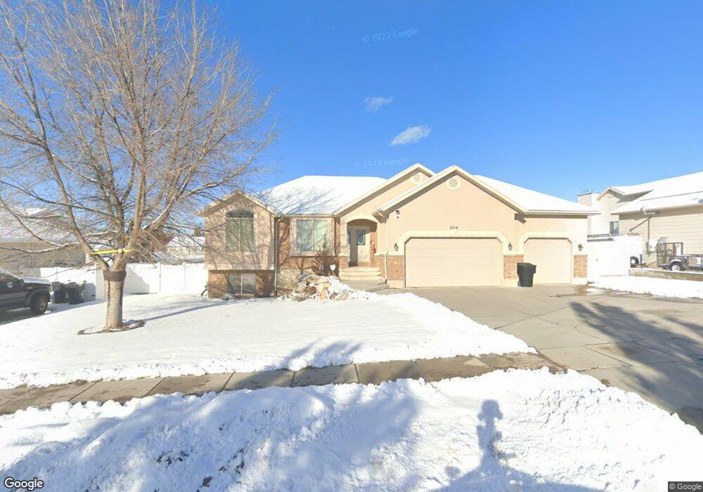 2714 W 2100 N, Clearfield, UT 84015 - photo 1