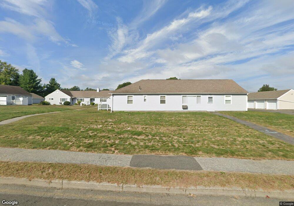 14 Fredette St, Chicopee, MA 01022 - photo 1