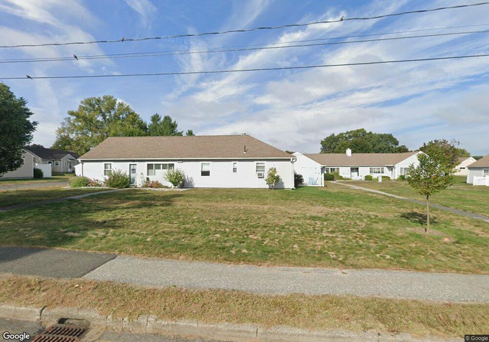 28 Fredette St, Chicopee, MA 01022 - photo 1