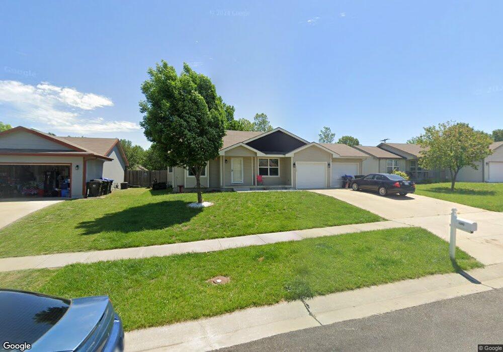 4300 SE Chisolm Rd, Topeka, KS 66609 - photo 1