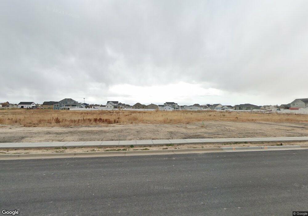 3349 W 2300 N unit 2, Clinton, UT 84015 - photo 1