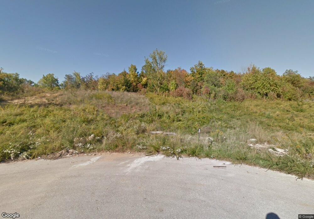 4905 Haskins St, Shawnee, KS 66216 - photo 1