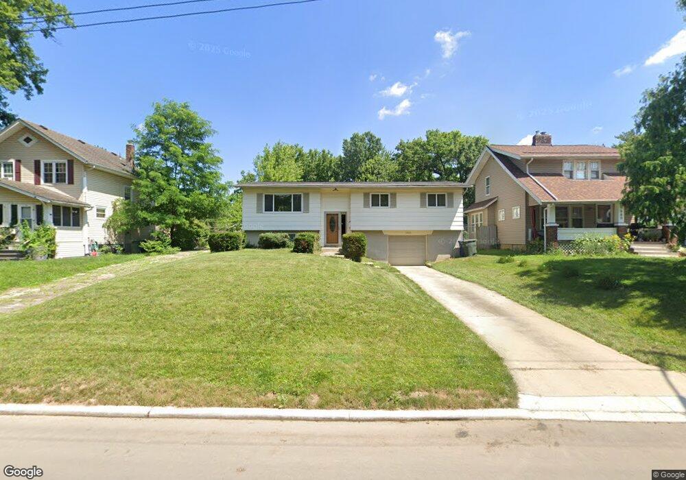 1656 E Lakeview Ave, Columbus, OH 43224 - photo 1