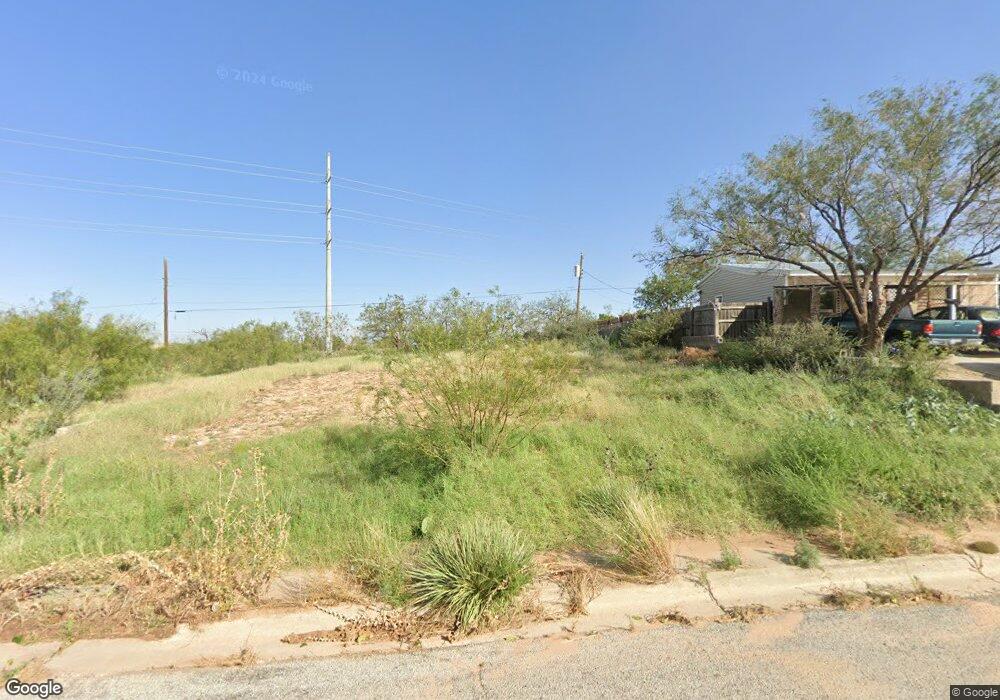 1105 S Monticello St, Big Spring, TX 79720 - photo 1