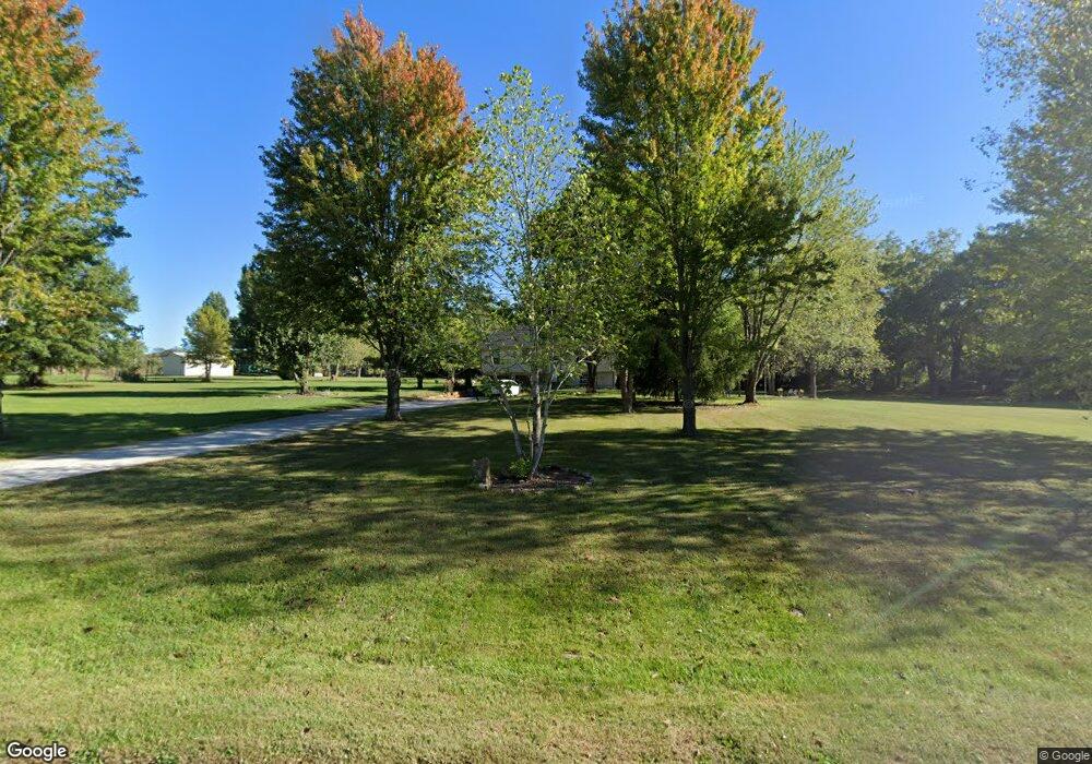 20401 S Davila Ct, Raymore, MO 64083 - photo 1