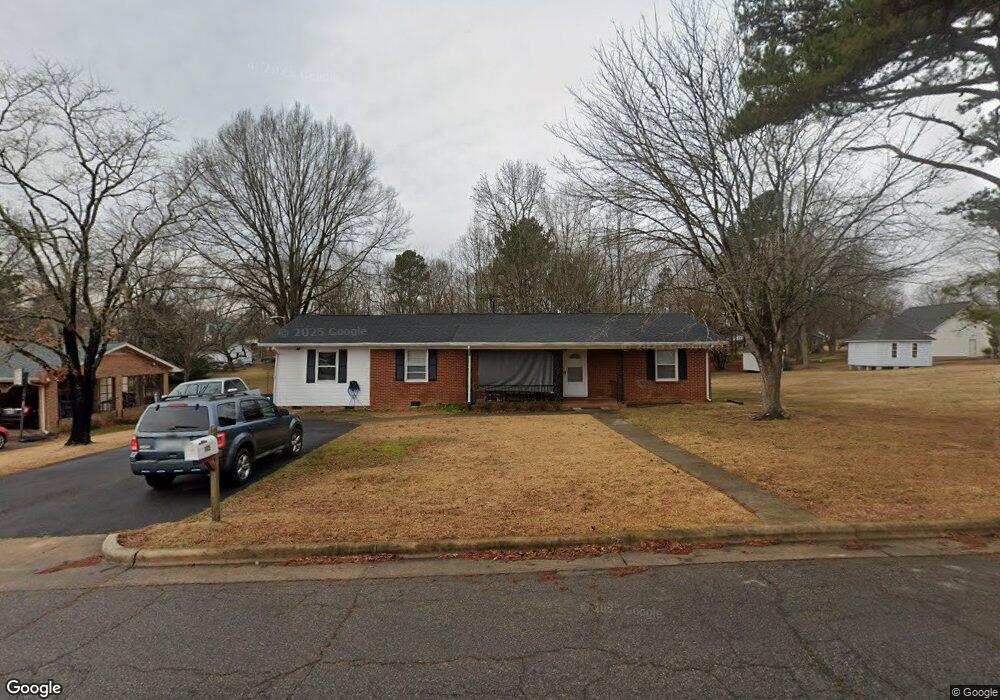 405 Harris St, Oxford, NC 27565 - photo 1
