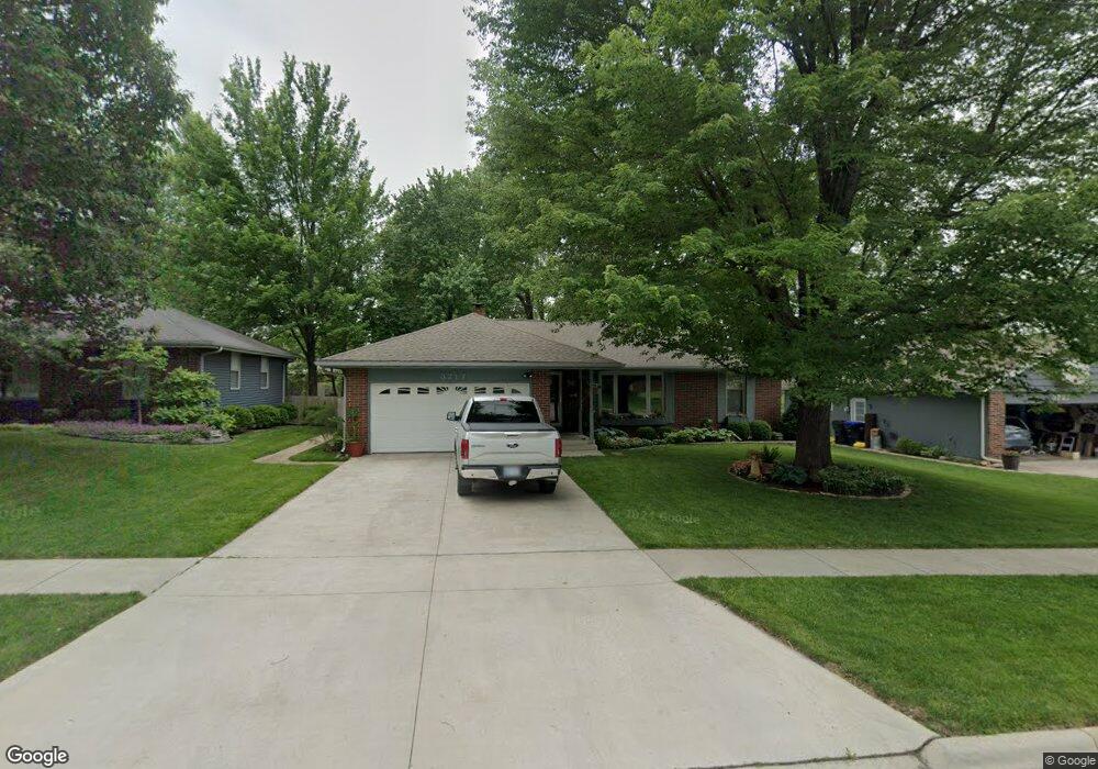3717 SW 34th St, Topeka, KS 66614 - photo 1