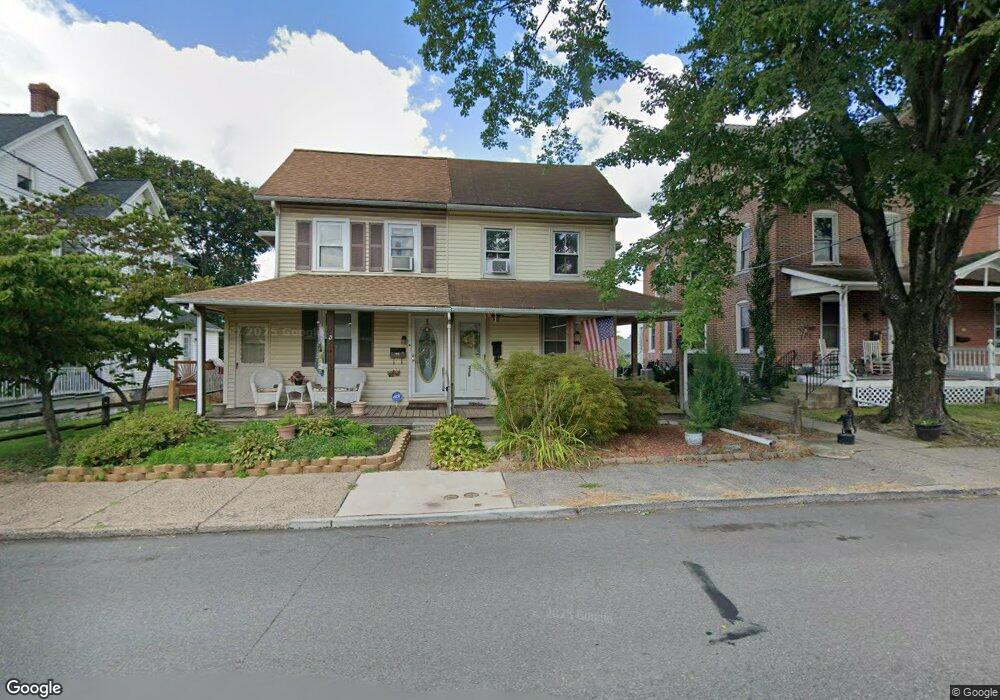 335 W Broad St, Telford, PA 18969 - photo 1