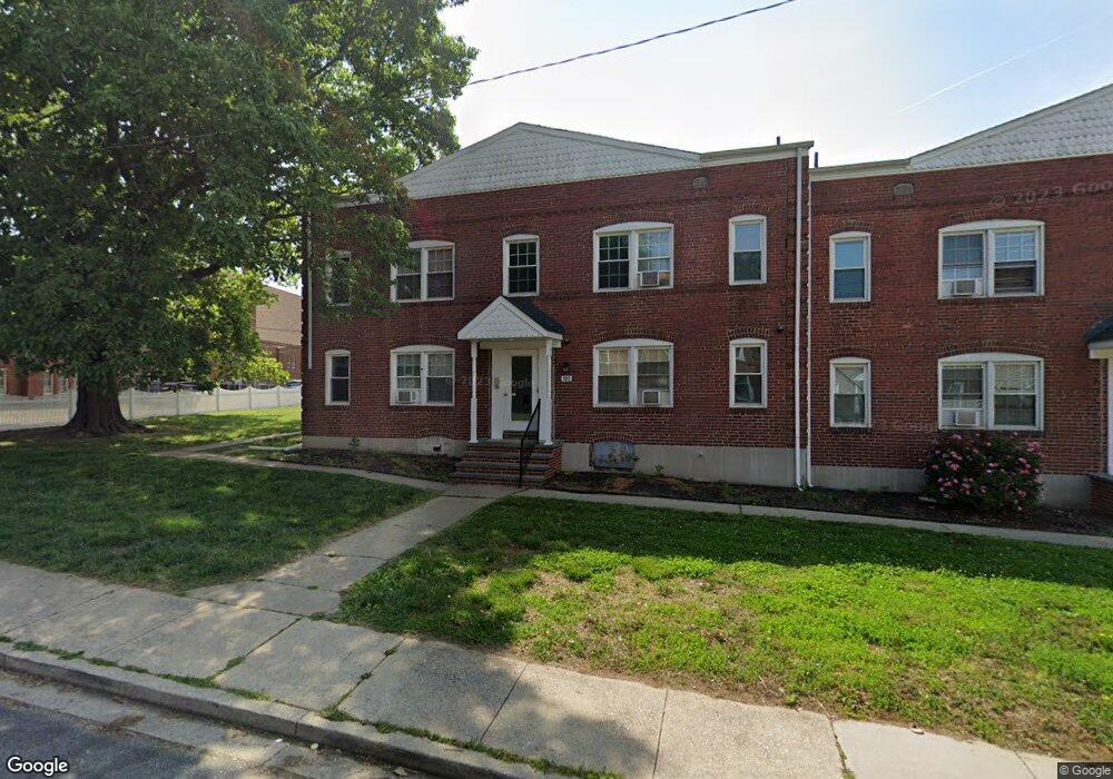 122 Kinship Rd, Baltimore, MD 21222 - photo 1