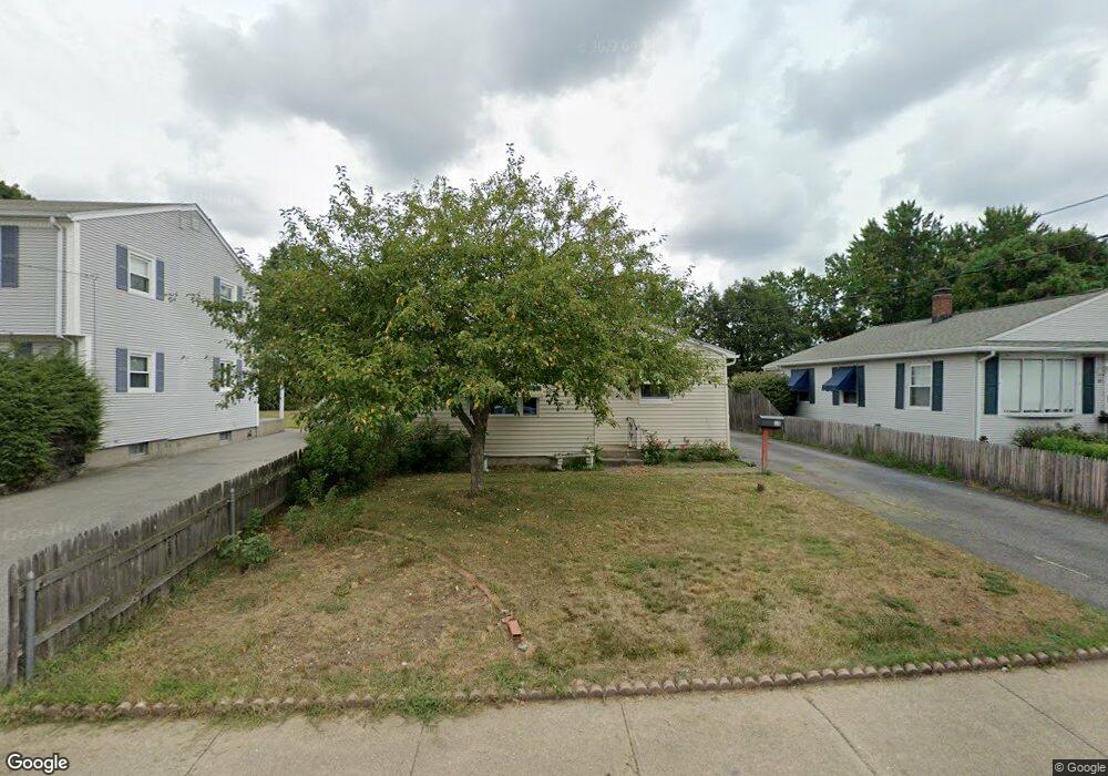 18 Flint St, Pawtucket, RI 02861 - photo 1