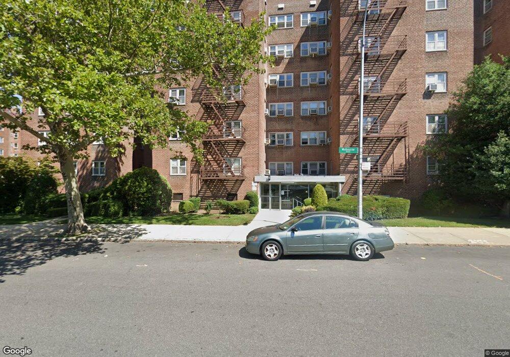 14475 Melbourne Ave unit 2H, Flushing, NY 11367 - photo 1