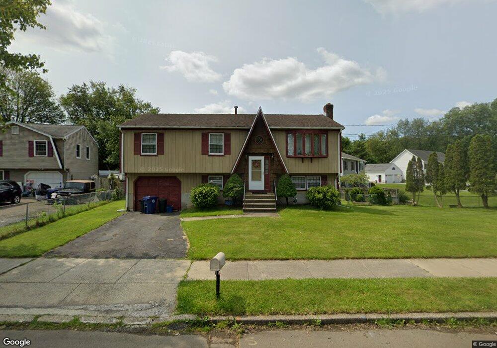 26 Cove Brook Rd, West Haven, CT 06516 - photo 1