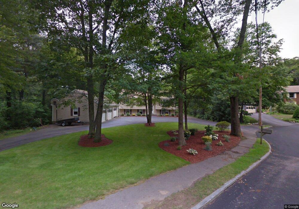 34 Evergreen Ln, Hanover, MA 02339 - photo 1