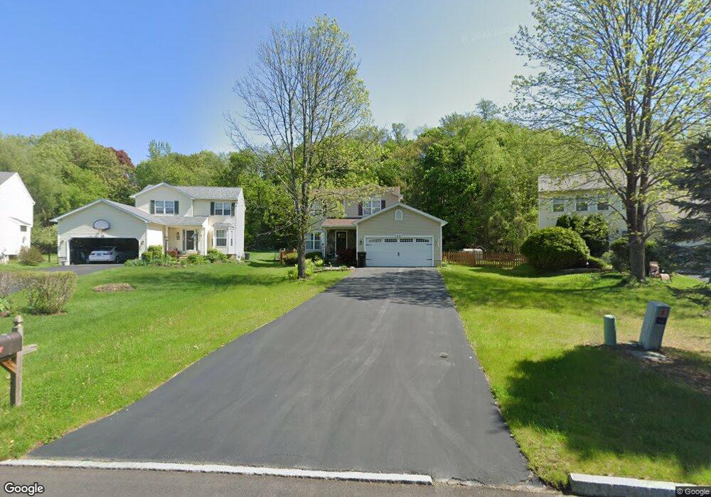 35 Wynantskill Way, Troy, NY 12180 - photo 1