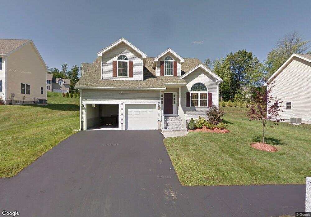 17 Sutherland Way unit 24, Nashua, NH 03062 - photo 1