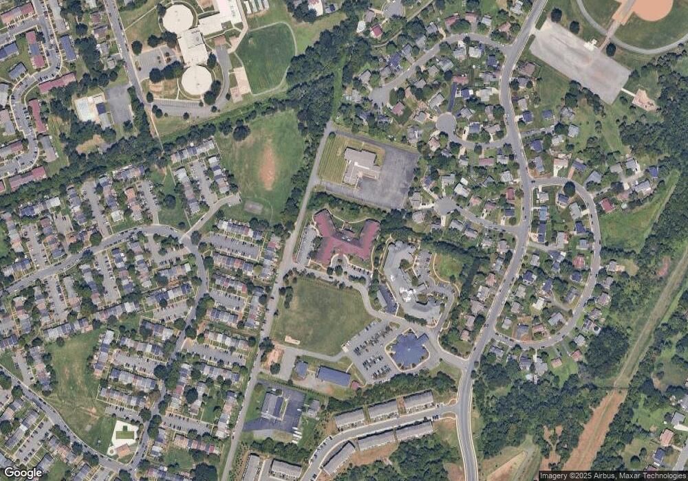 8341 Barrett Dr, Manassas, VA 20109 - photo 1