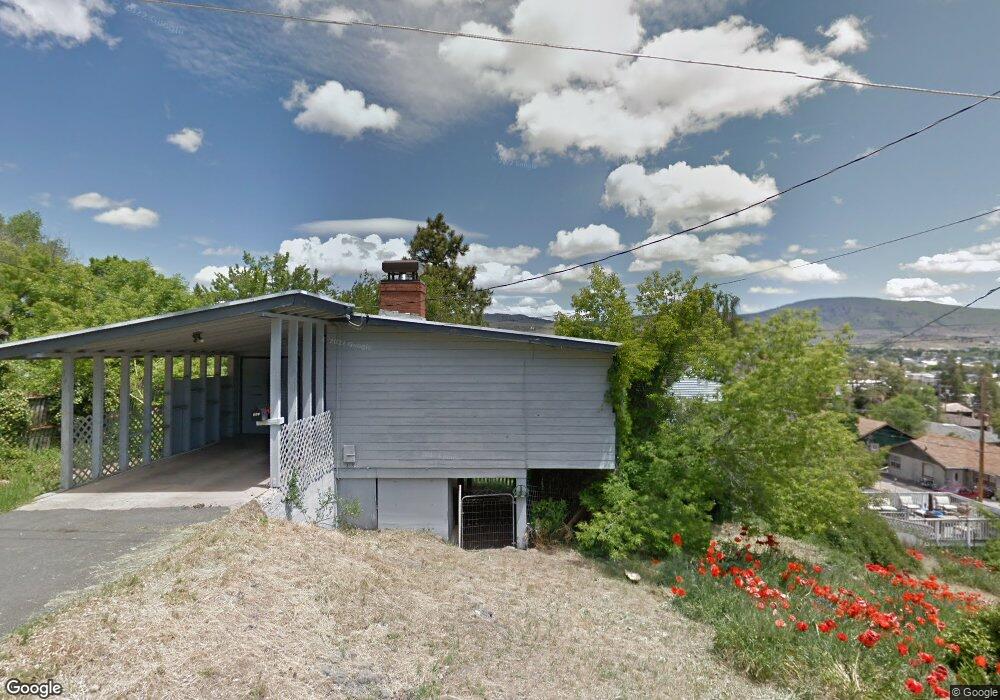 341 N 1st St, Klamath Falls, OR 97601 - photo 1