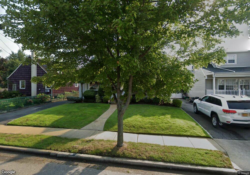 18 Montague Ave, Merrick, NY 11566 - photo 1