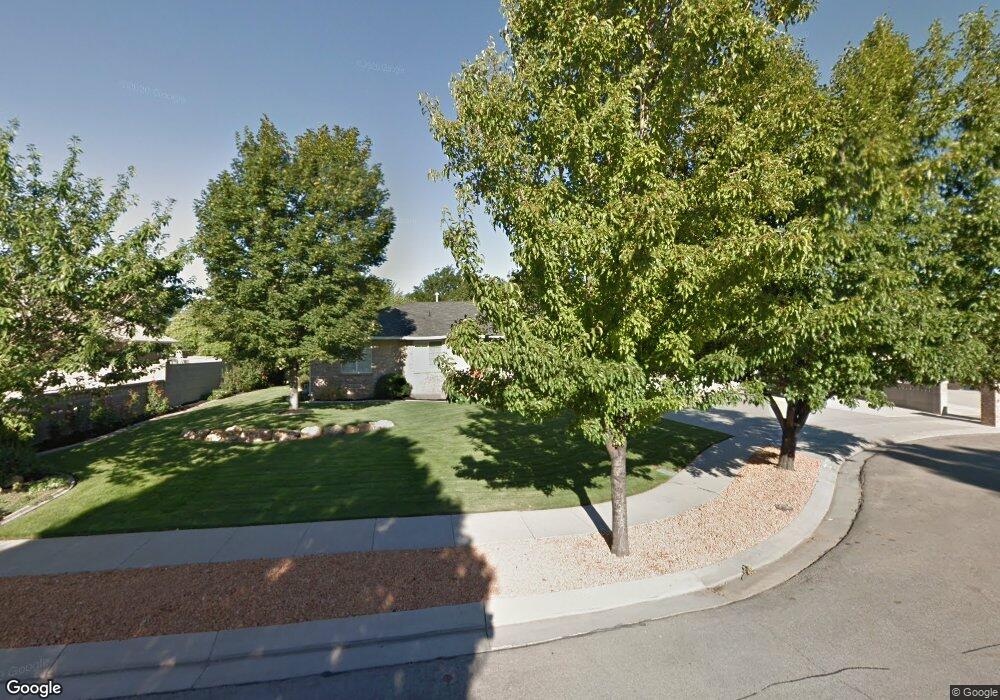 9434 S Springfield Cir, South Jordan, UT 84095 - photo 1