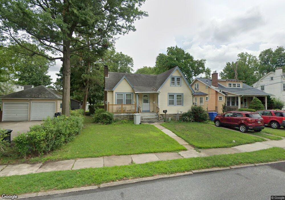 512 W Magnolia Ave, Aldan, PA 19018 - photo 1