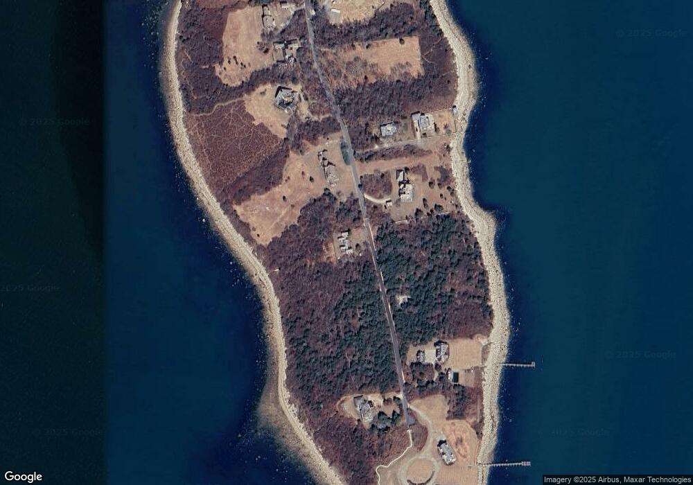 172 Mishaum Point Rd, South Dartmouth, MA 02748 - photo 1